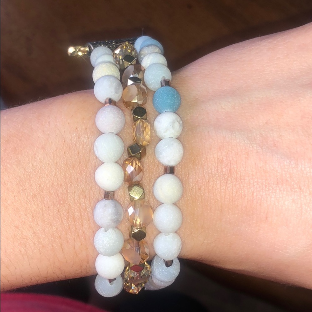 Brand new never worn Apple Watch beaded band